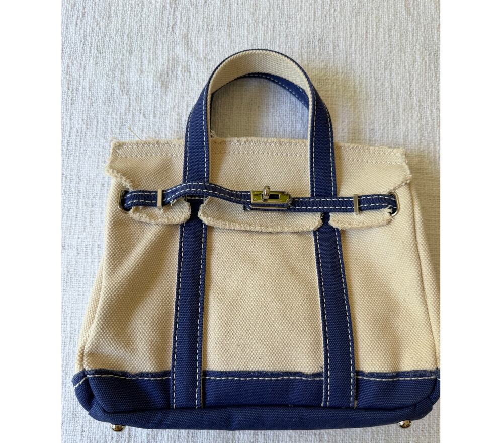 Sunwin NEW Viral Classic Mini Navy Raw Edge Trim Canvas Turn-Lock “Boatkin” Tote